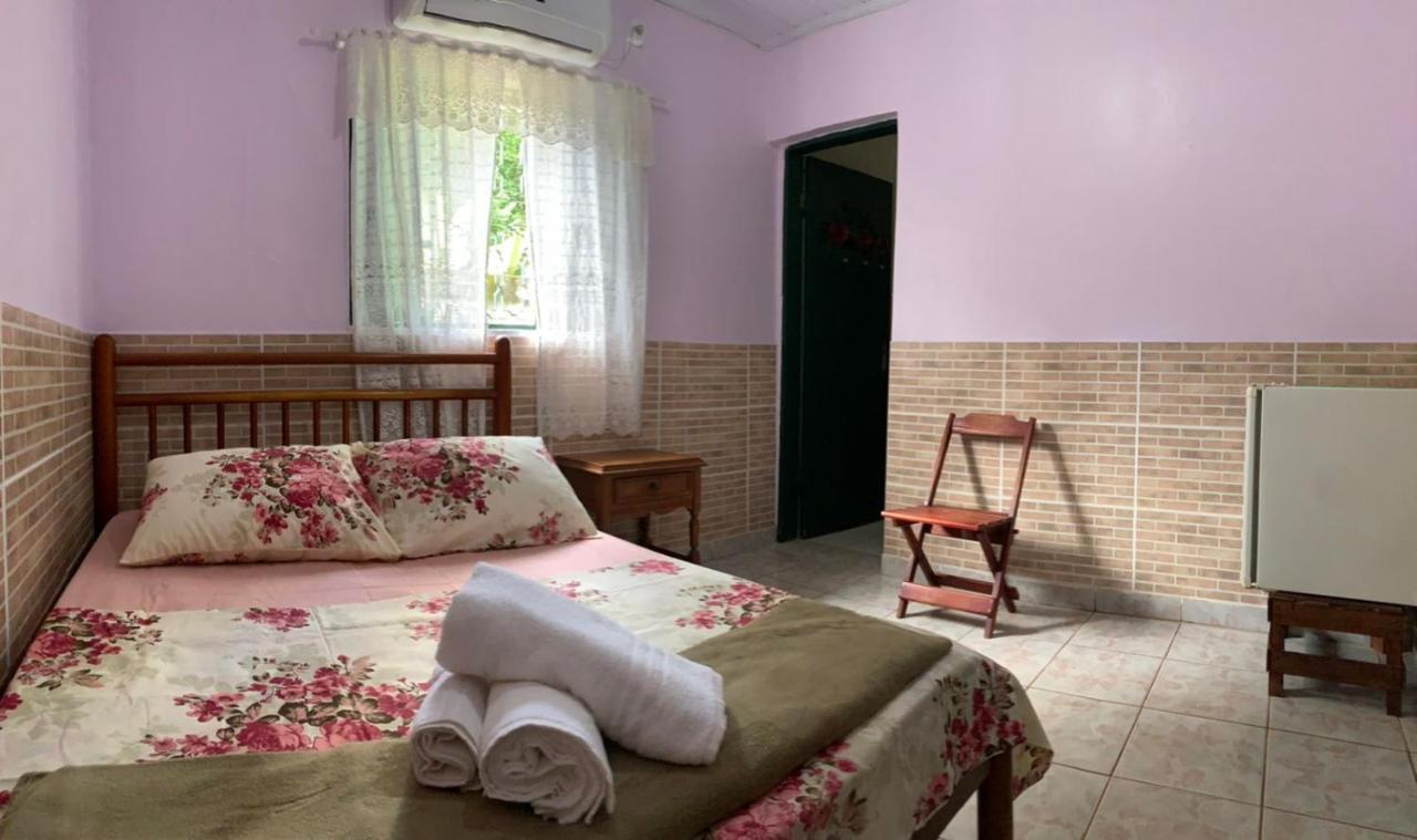 Bed and Breakfast Pousada Linda Flor Алту-Параїзу-ді-Гояс Екстер'єр фото